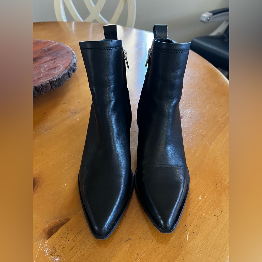 Dolce Vita Black Sammey Pointed Toe Ankle Boots